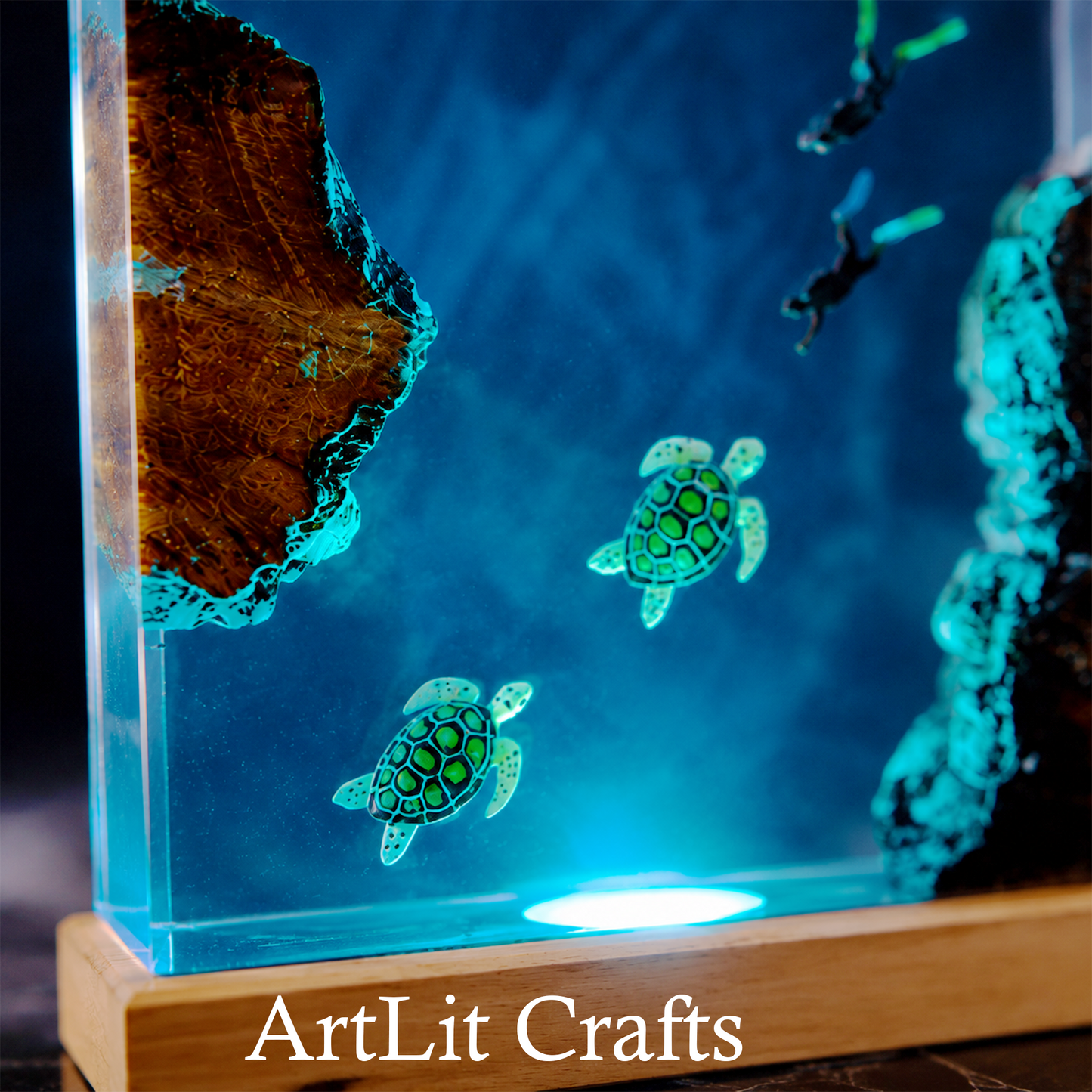 Ocean Turtle & Diver Resin Lamp – Minimalist LED Night Light