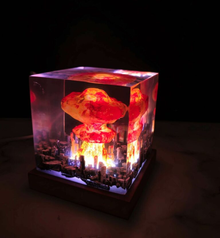Bomb Diorama Resin Lamp – ArtLitCraft Store