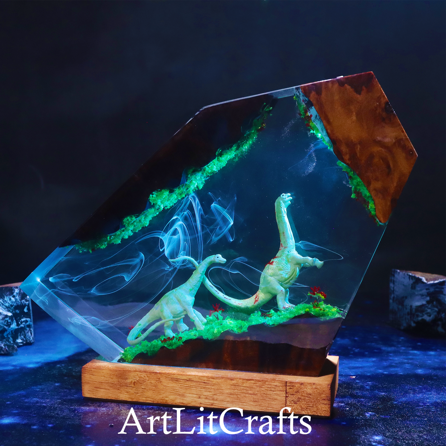 Alt Tag:
jurassic inspired dinosaur resin lamp home decor