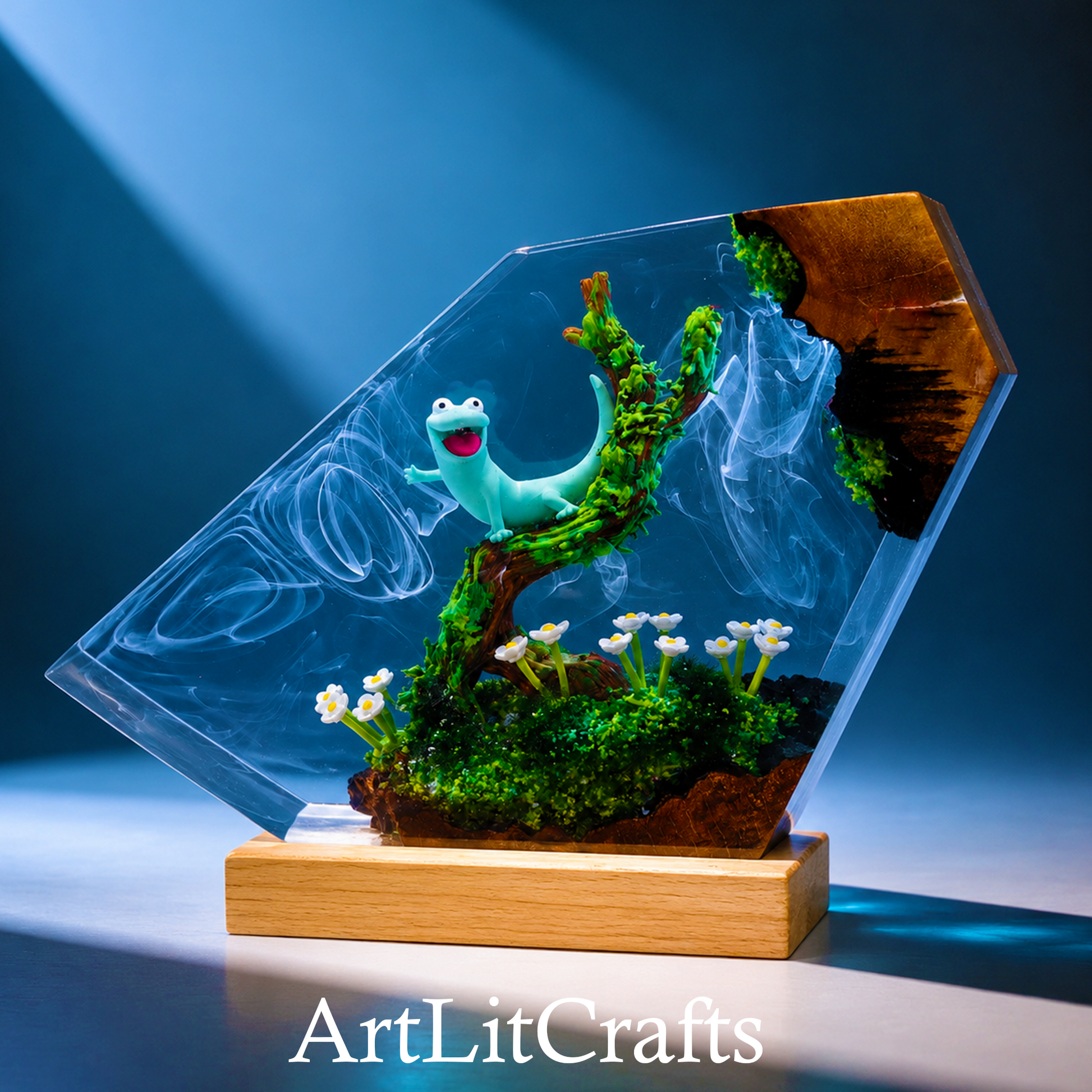 illuminated Gecko resin lamp with glowing ambient lighting