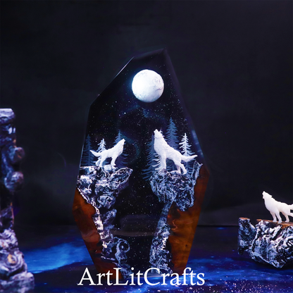 Forest Moonlit Wolf Resin Lamp